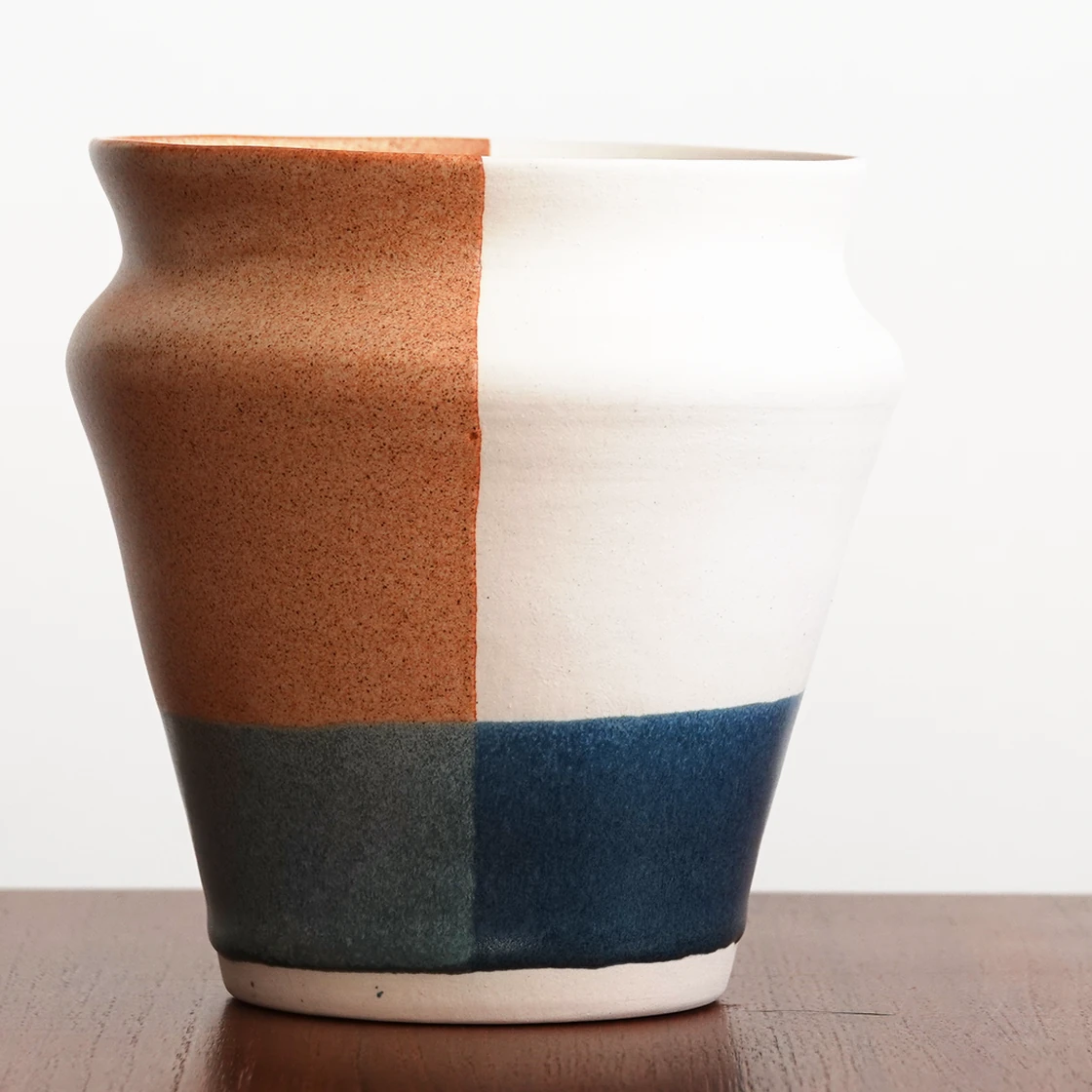 Two-tone vase with white, brown and blue glaze
